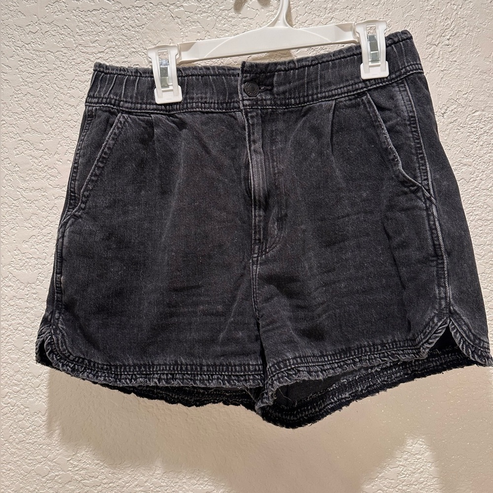 American Eagle Black Mom Shorts 4